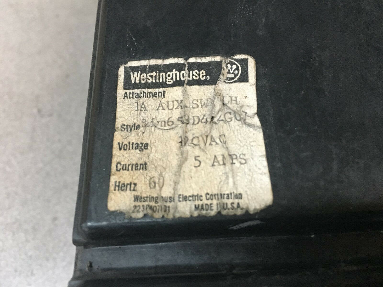 USED WESTINGHOUSE CIRCUIT BREAKER WITH 400AMP AB DE-ION TRIP UNIT 38E-2697