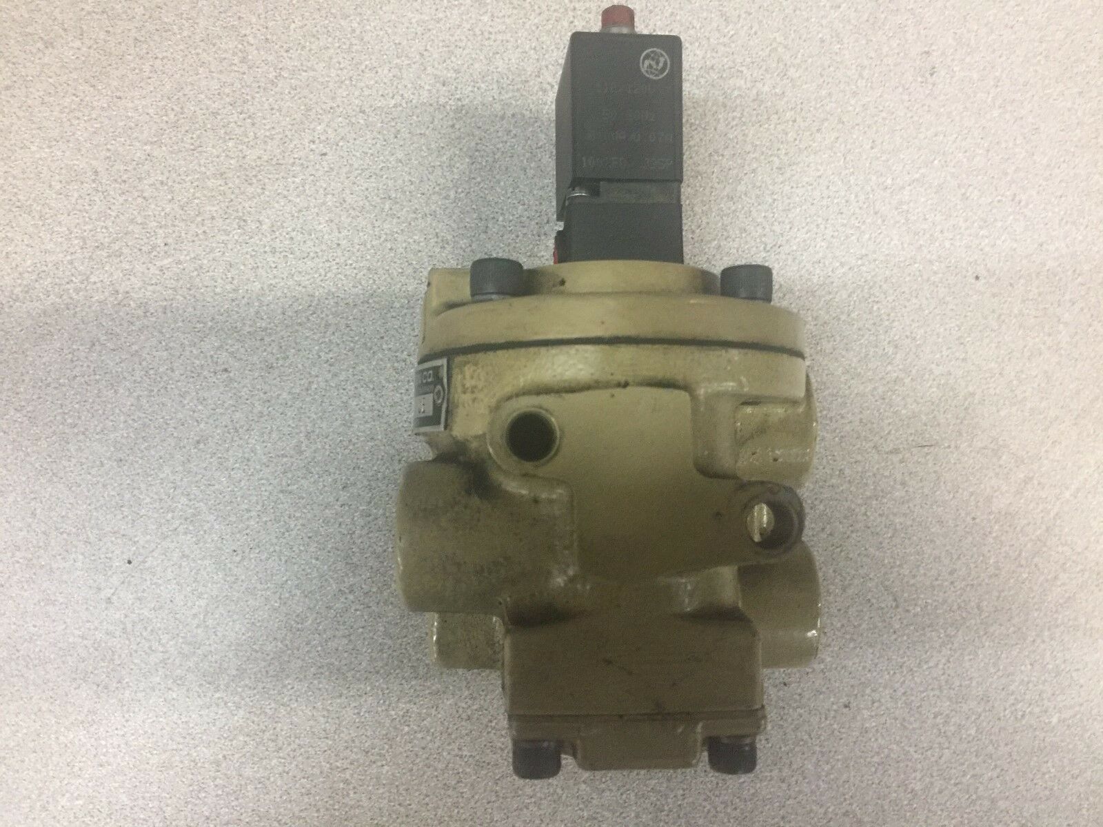 USED NORGREN PNUMATIC VALVE F1012C-CE