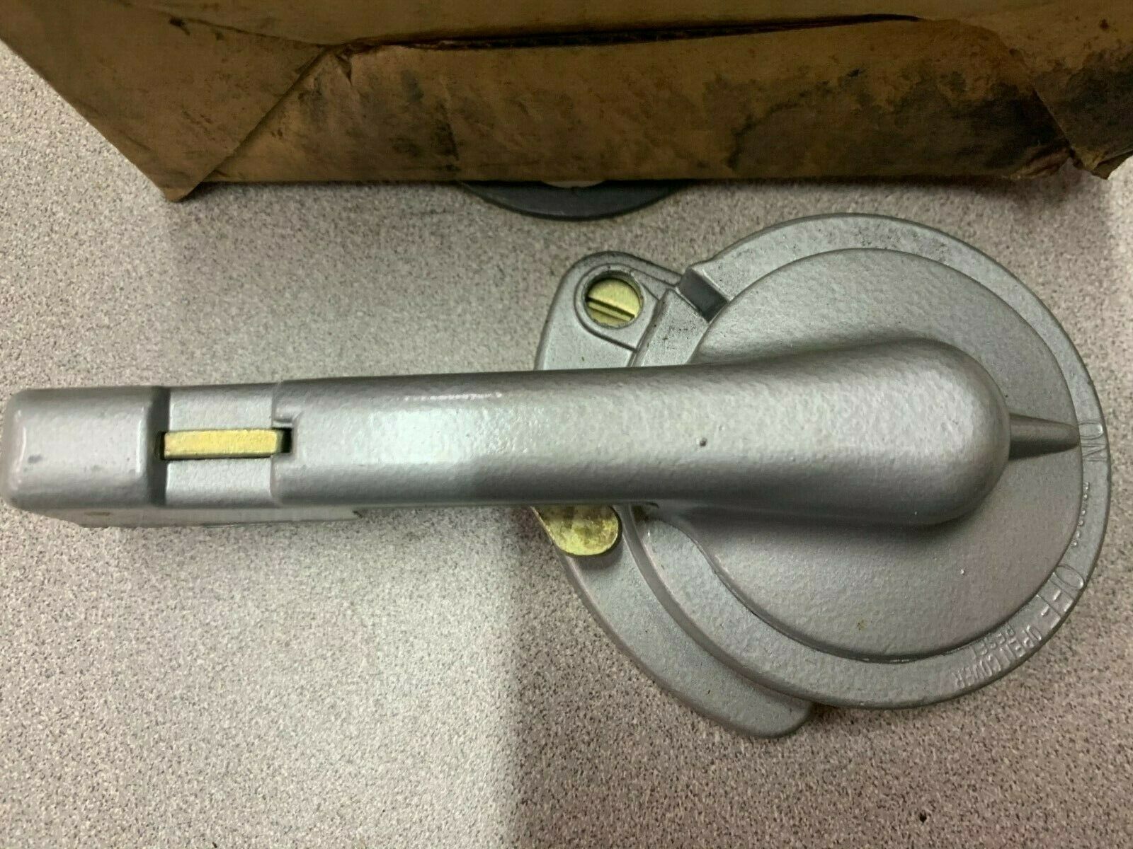 NEW IN BOX WESTINGHOUSE OPERATING HANDLE ASSEMBLY 47A4446G21
