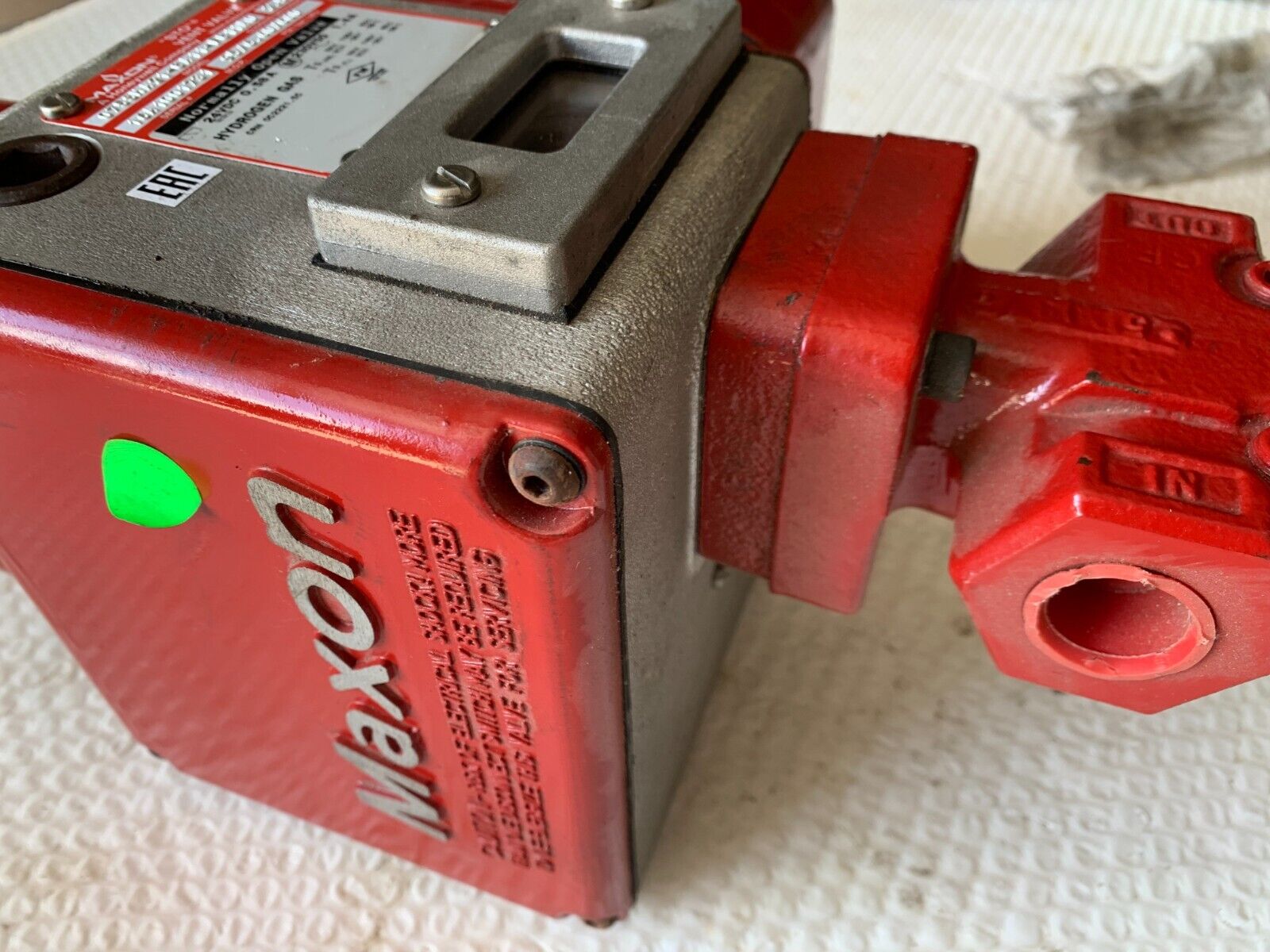 NEW NO BOX MAXON STO VENT VALVE 075SMA21-CA11-FC11A0