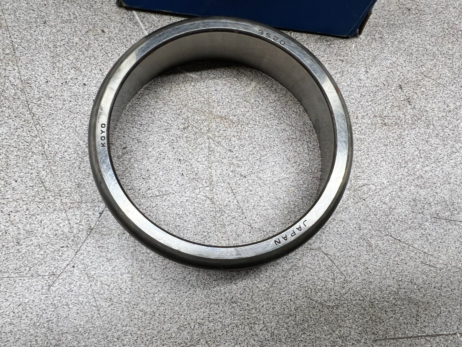 NEW IN BOX KOYO BEARING 3520