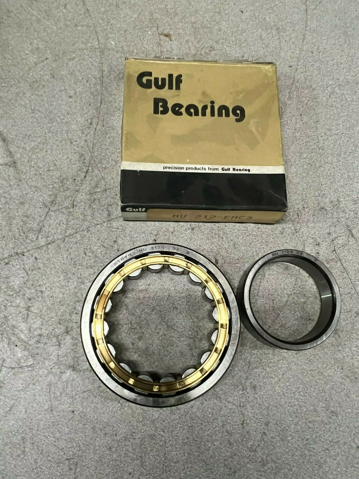NEW IN BOX GULF/ STEYR NU-212E NU 212E C3 CYLINDRICAL BEARING NU-212-EMC3