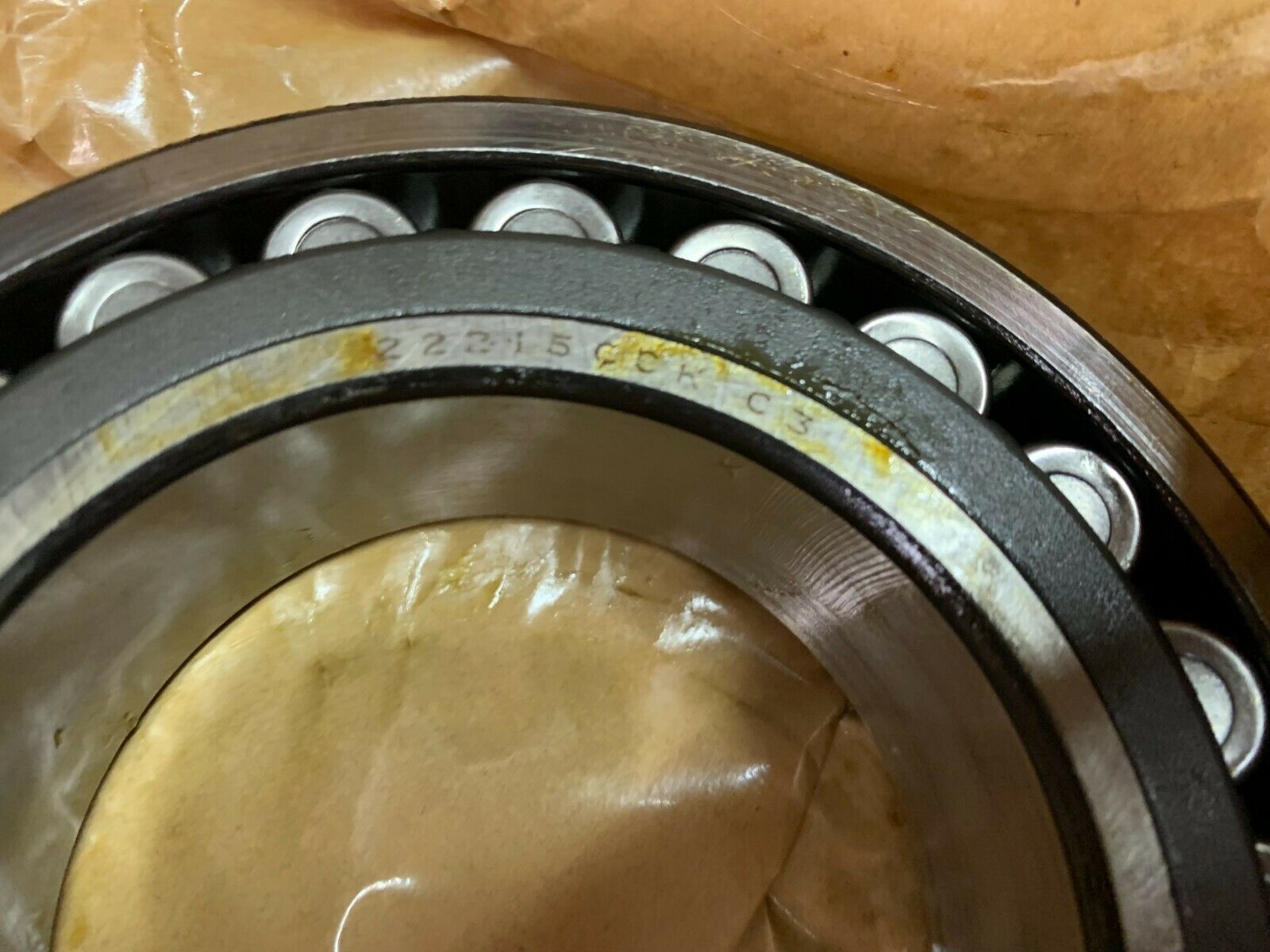 NEW IN BOX SKF ROLLER BEARING 22215CKJC3W33