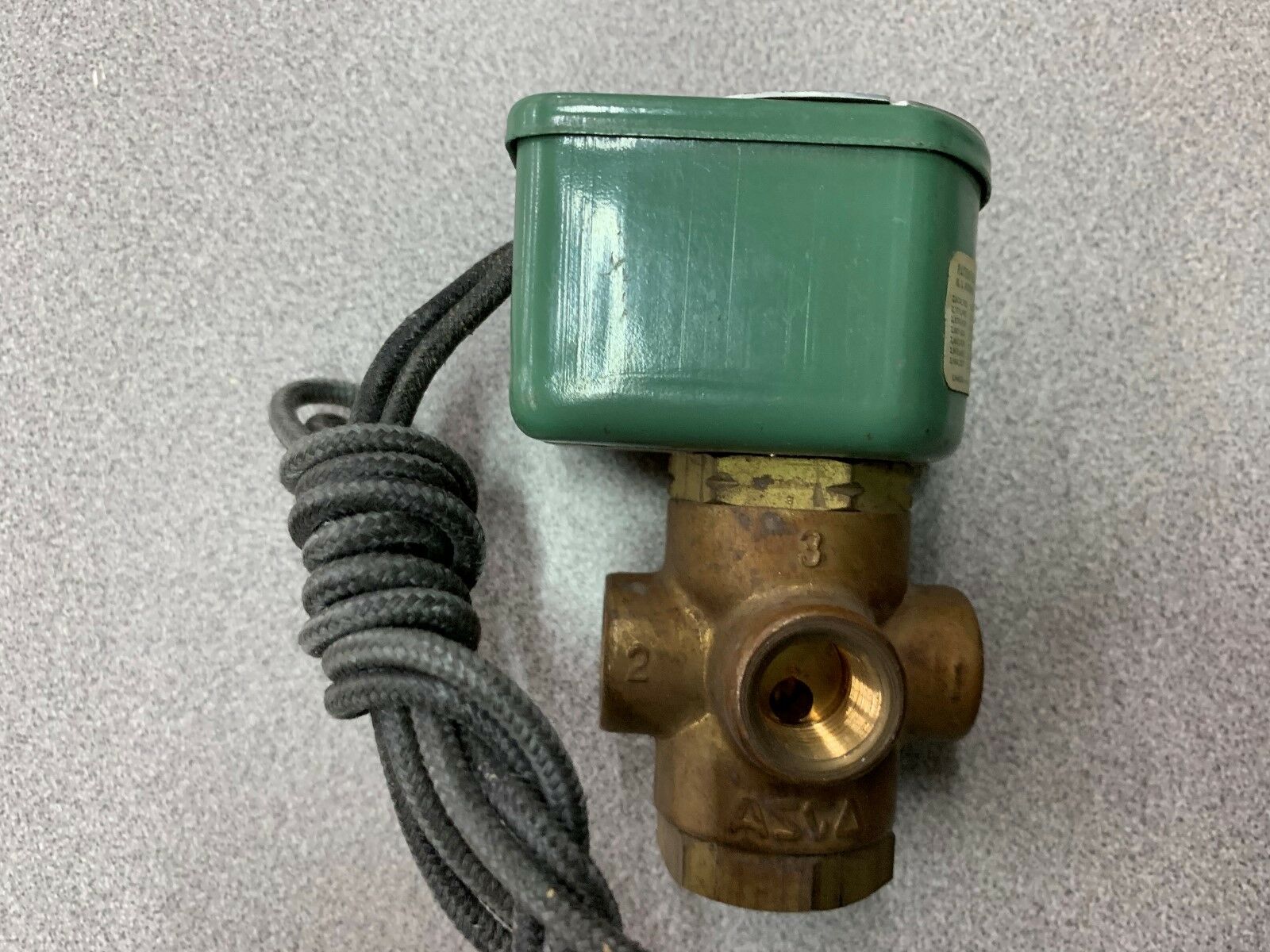 NEW NO BOX ASCO VALVE HT8320A9