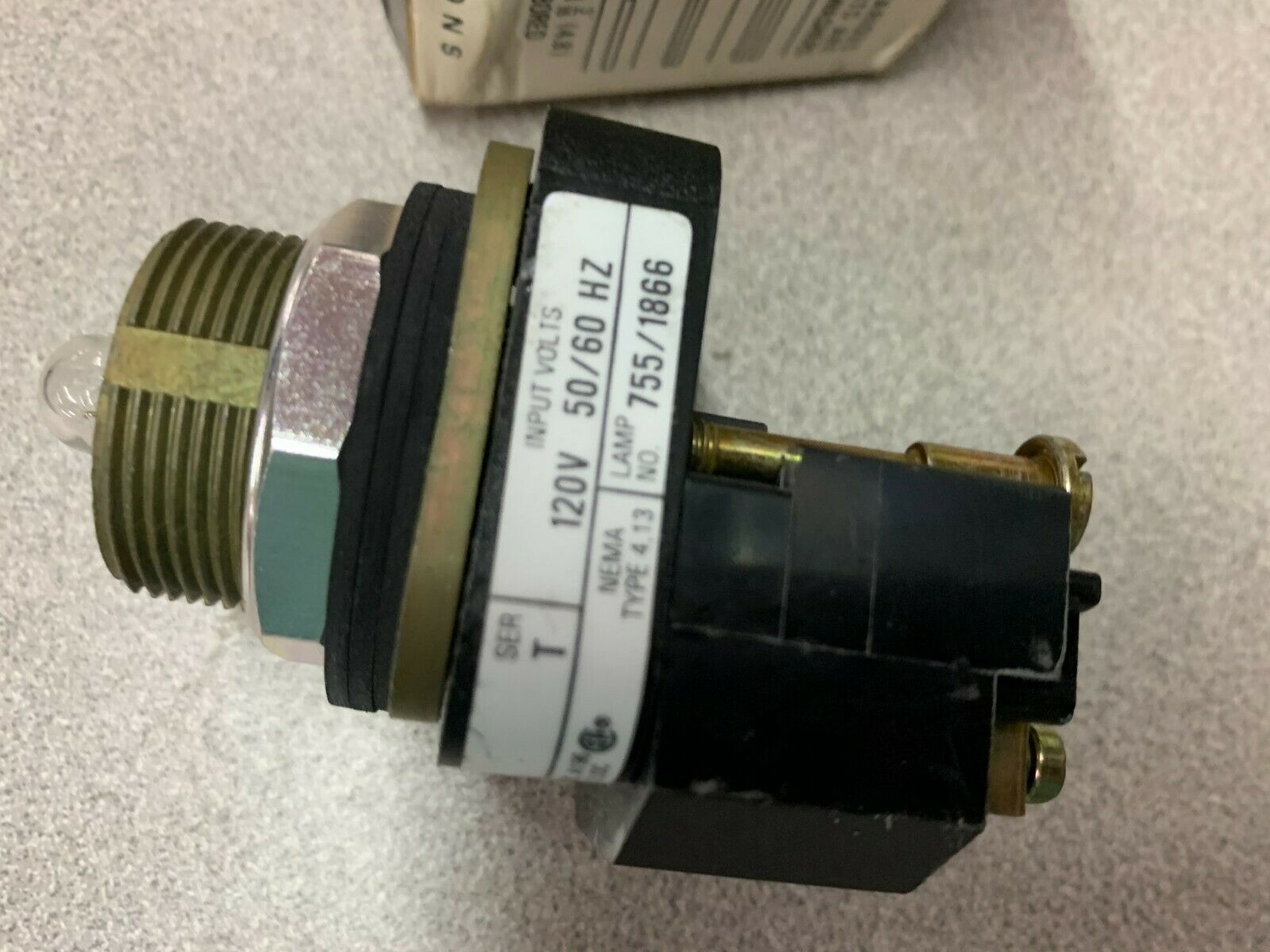 NEW IN BOX ALLEN BRADLEY PILOT LIGHT (NO LENS) 800T-P16