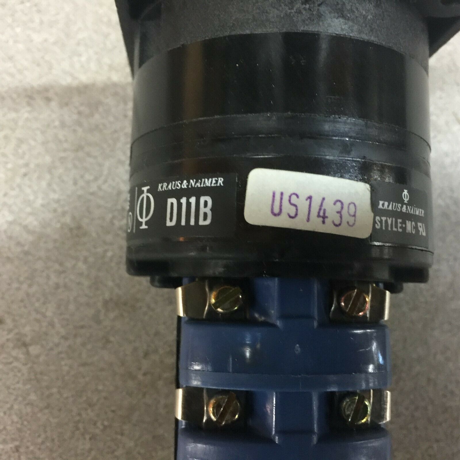 NEW NO BOX KRAUS & NAIMER D11B ROTARY SWITCH D11B US1439