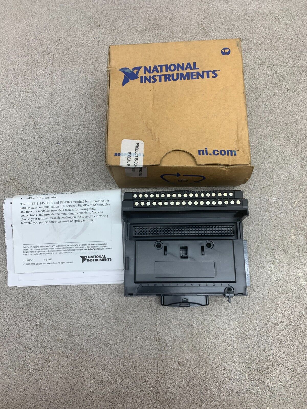 NEW IN BOX NATIONAL INSTRUMENTS TERMINAL BASE FP-TB-1