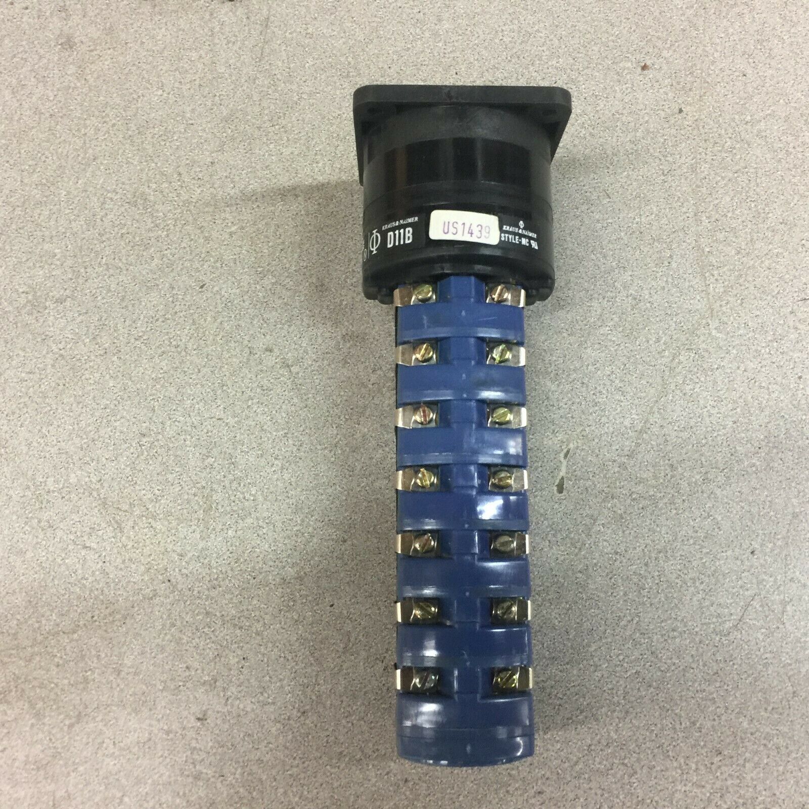 NEW NO BOX KRAUS & NAIMER D11B ROTARY SWITCH D11B US1439