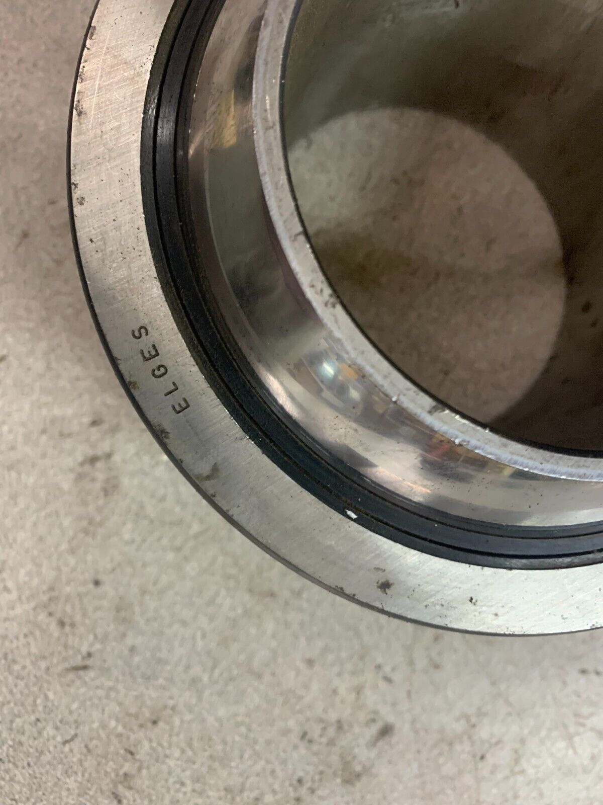 NEW NO BOX ELGES BEARING GE90FW-2RS