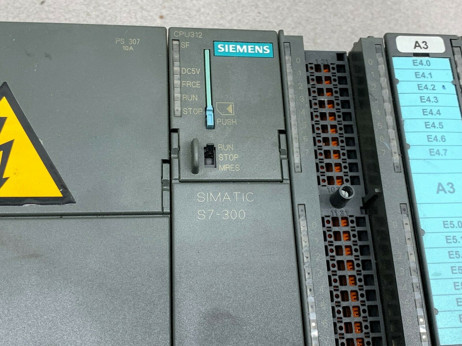 USED SIEMENS SIMATIC S7 SYSTEM POWER SUPPLY WITH CARDS 6ES7 307-1KA01-0AA0
