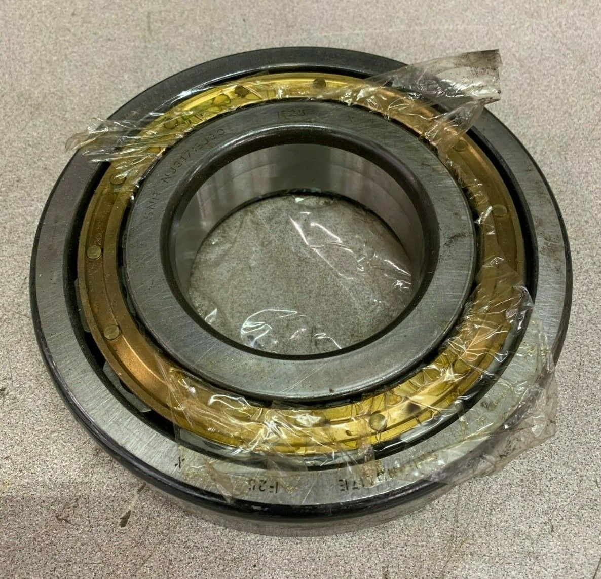 NEW NO BOX SNR NU317E CYLINDRICAL ROLLER BEARING NJ317EJ30