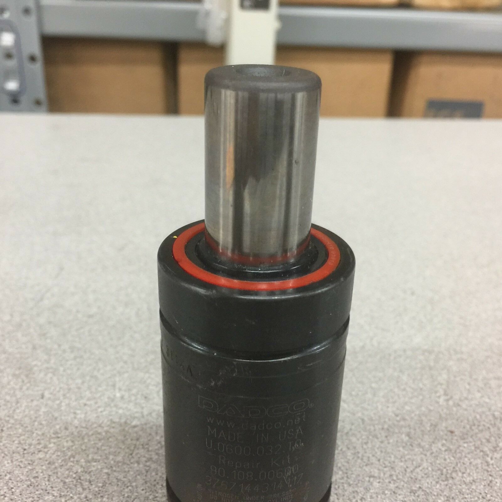 NEW NO BOX DADCO NITROGEN GAS SPRING U.0.600.032.T0