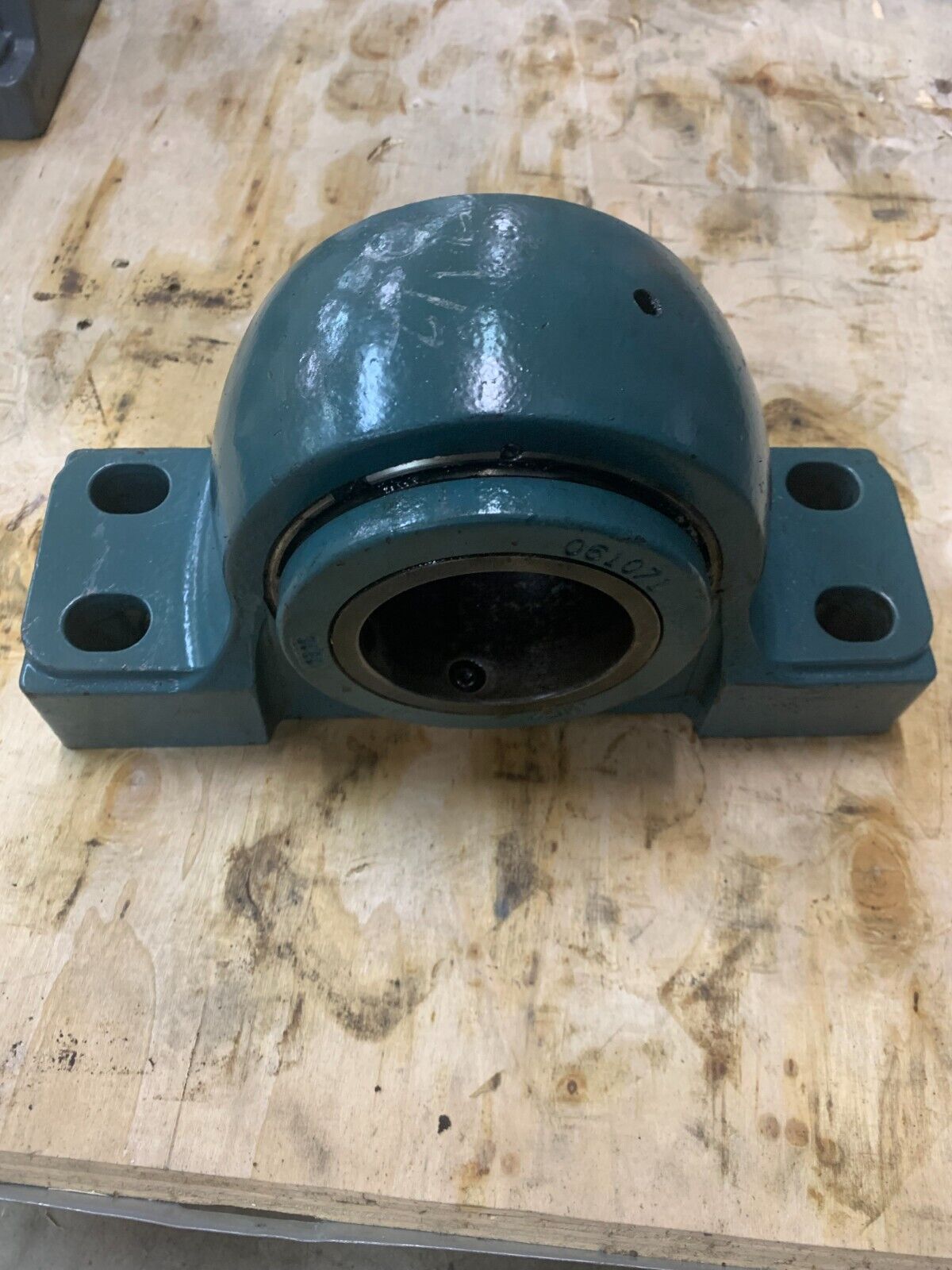 NEW NO BOX DODGE P4BE308R PILLOW BLOCK TYPE-E BEARING 3-1/2" BORE P4B-E-308R 023