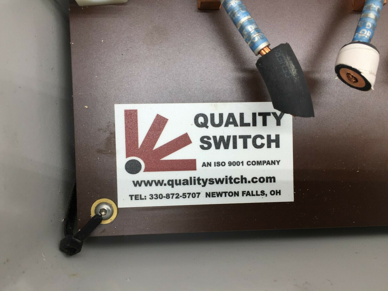USED QUALITY SWITCH VISABLE DISCONNECT AM1868RLW