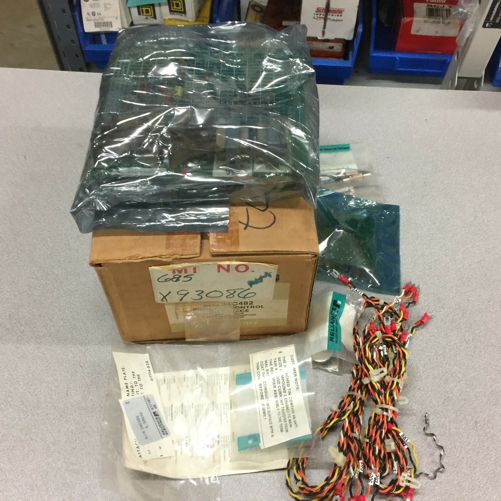 NEW IN BOX RELIANCE PROCESS CONTROL INTERFACE 5-40HP AC VS DRIVES 34C482