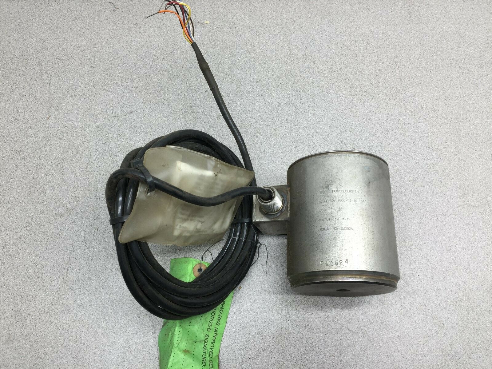 NEW NO BOX REVERE TRANSDUCERS INC CAPACITY 3K 3.0MV/V LOAD CELL 963C-D3-3K-15AA