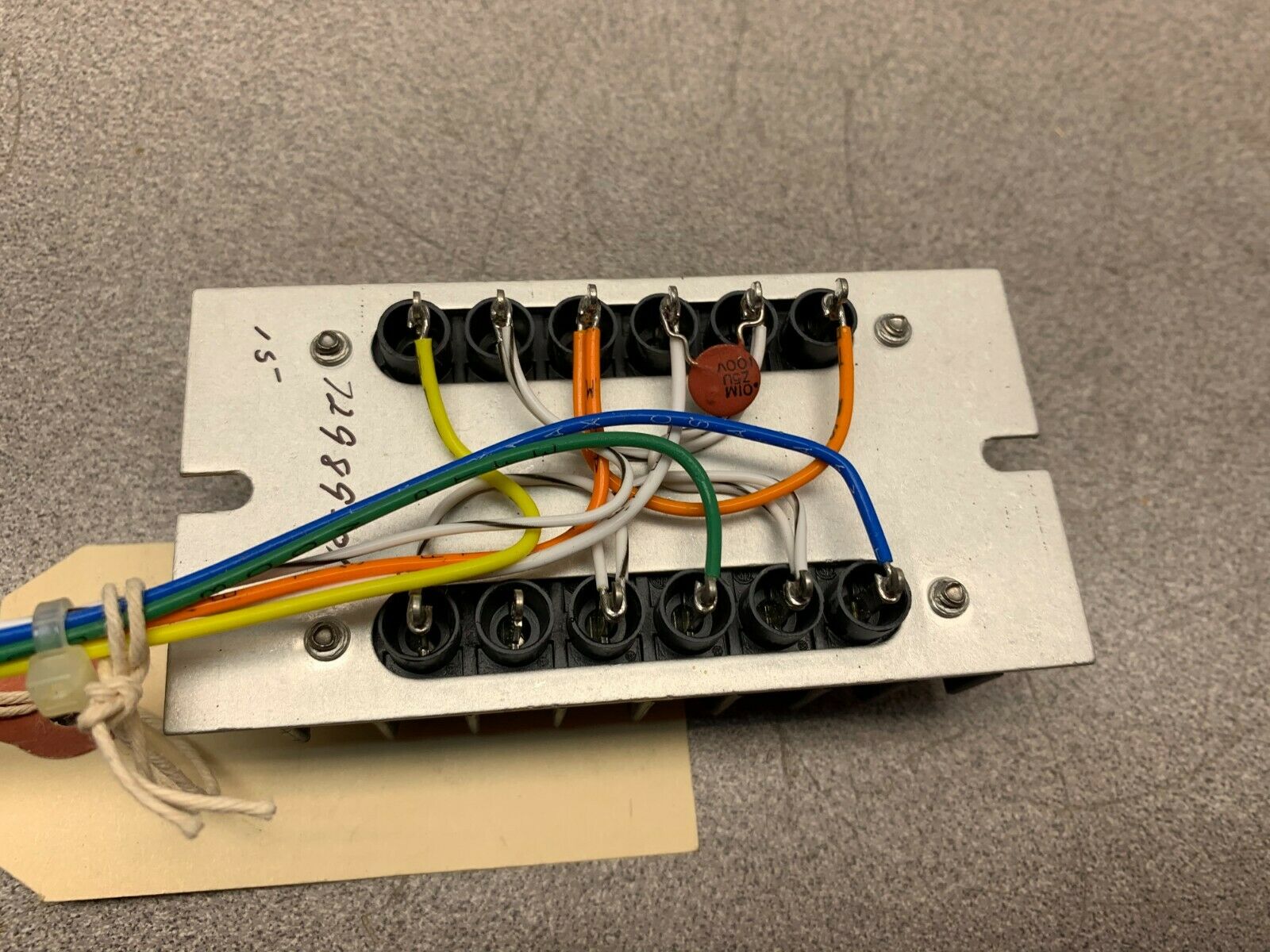 NEW NO BOX BENTLEY TERMINAL 72990-01