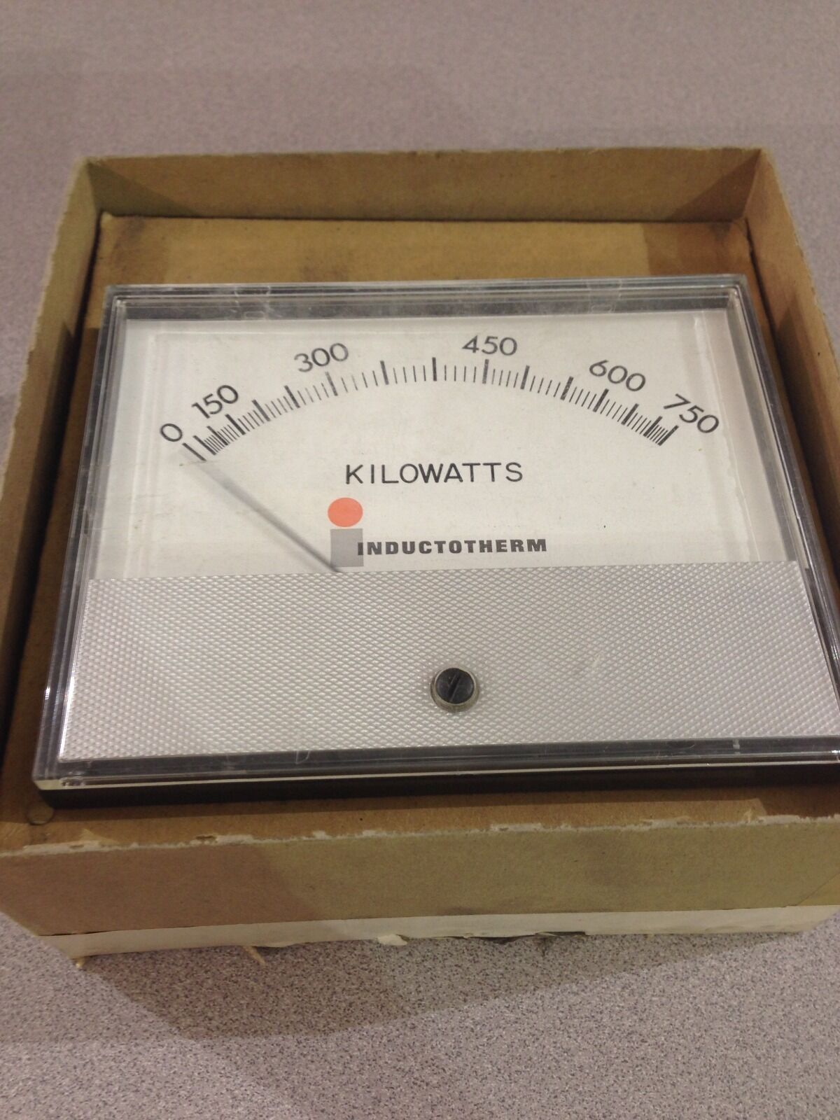 NEW IN BOX TRIPLETT GAUGE 530G