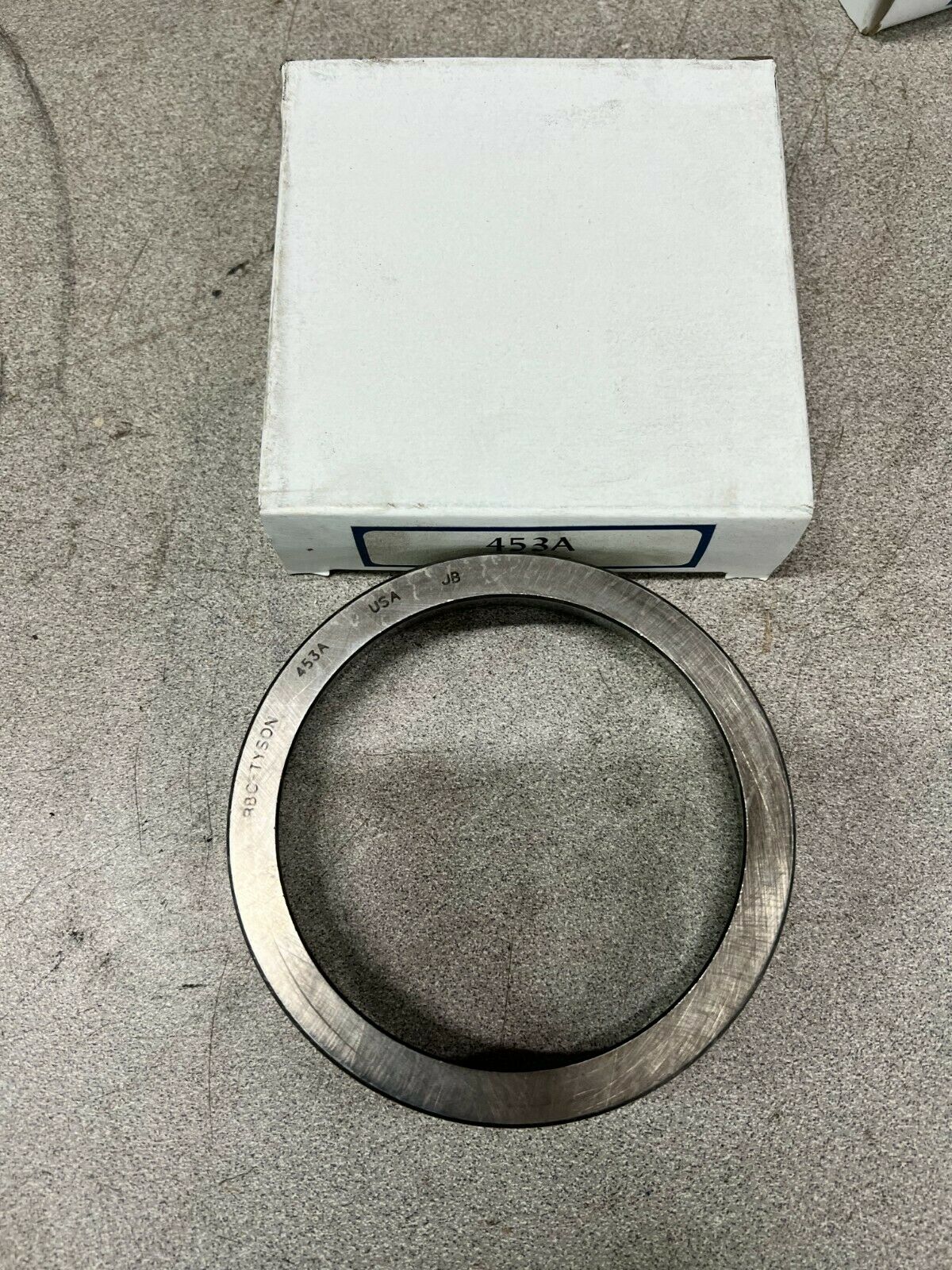 NEW IN BOX RBC/TYSON BEARING RACE 453a