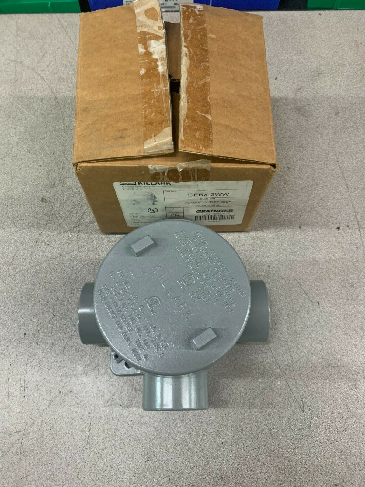 NEW IN BOX HUBBELL KILLARK 3/4" CONDUIT OUTLET BODY GEBX-2WW