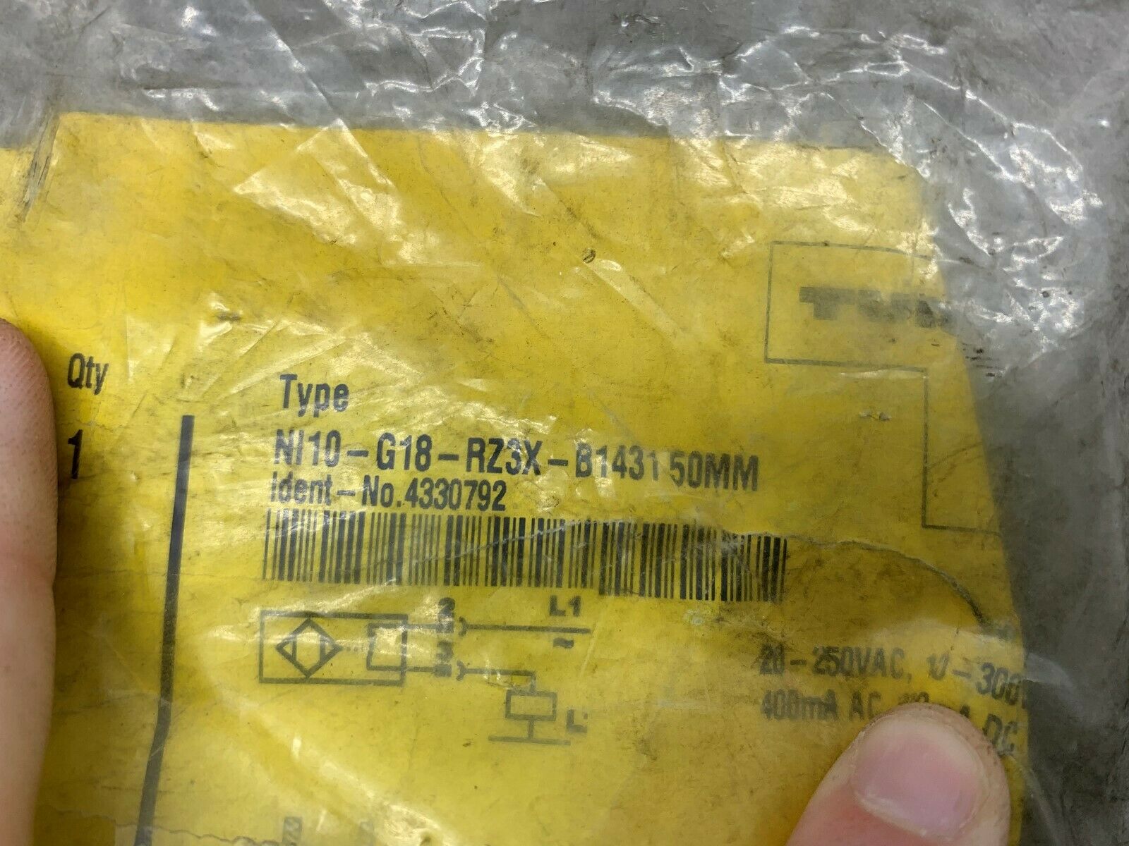 NEW NO BOX TURCK SENSOR NI10-G18-RZ3X-B1431