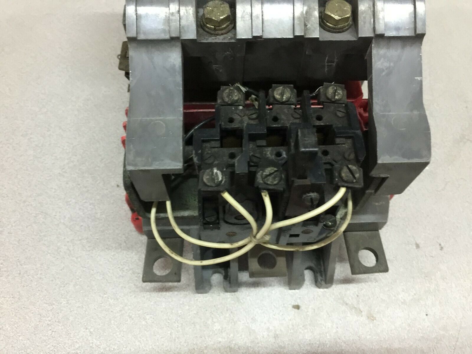 USED WESTINGHOUSE SIZE 5 3 POLE 600 VAC 120VAC COIL 200 HP STARTER 2050A15G15