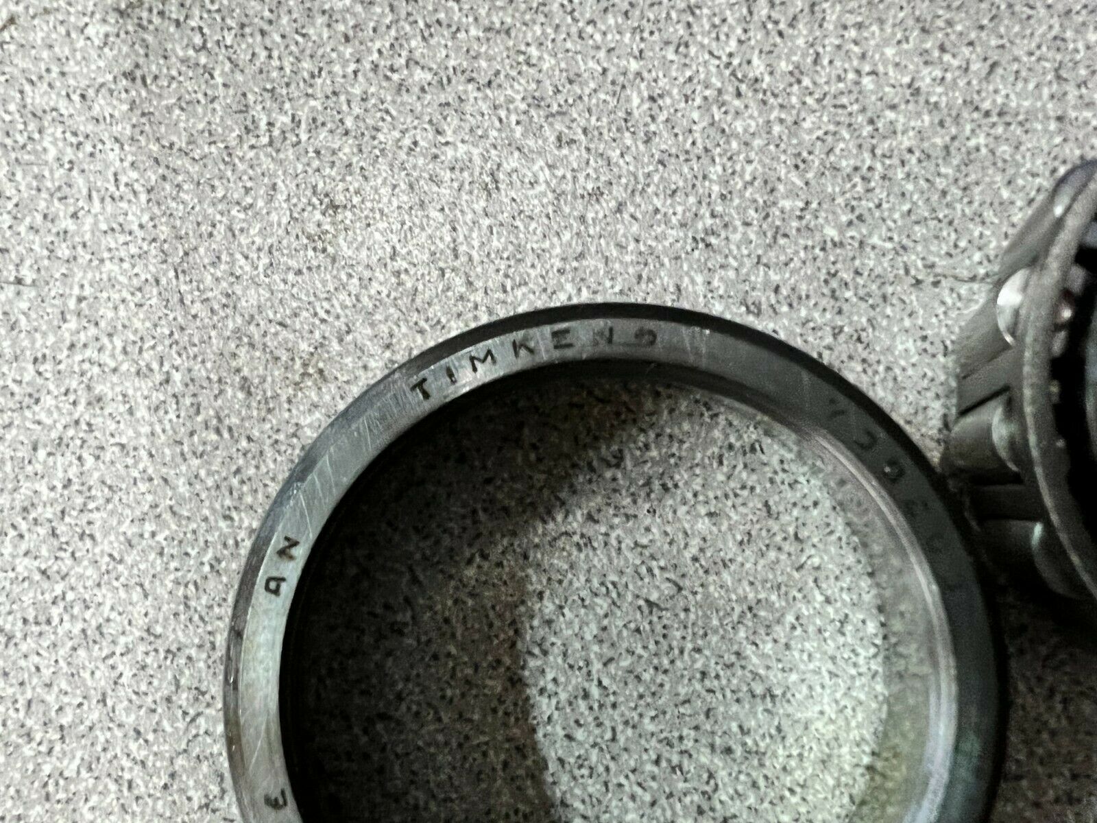 NEW IN BOX TIMKEN Y30203 X30203 BEARING WITH RACE 30203-90KA1