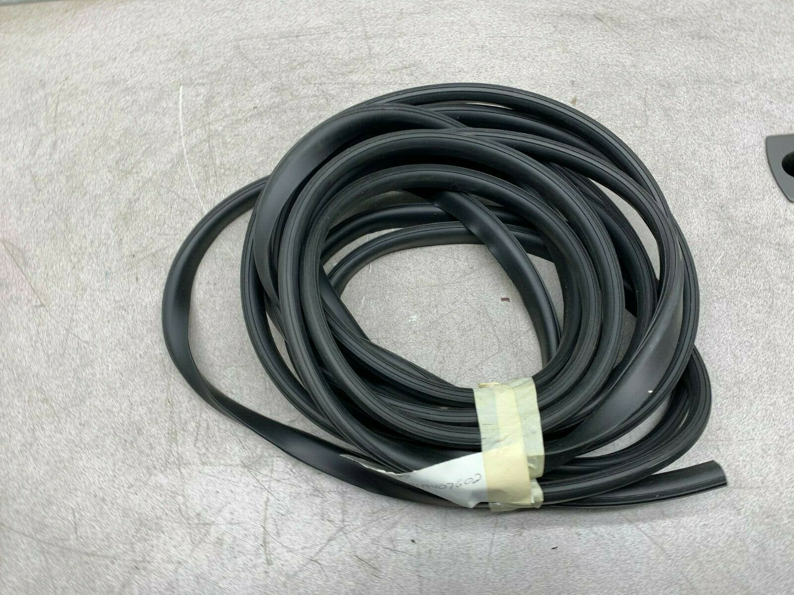 NEW WESTINGHOUSE 584A407G02 GASKET