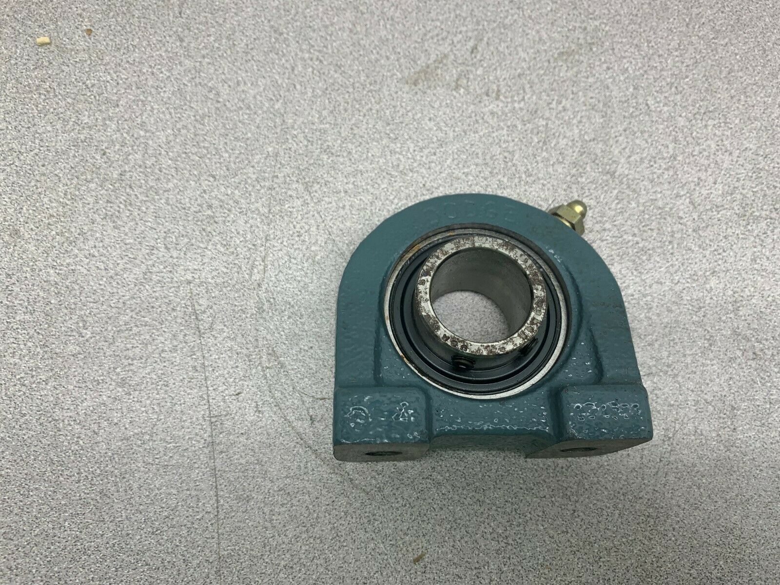 NEW NO BOX DODGE BEARING TB5C100