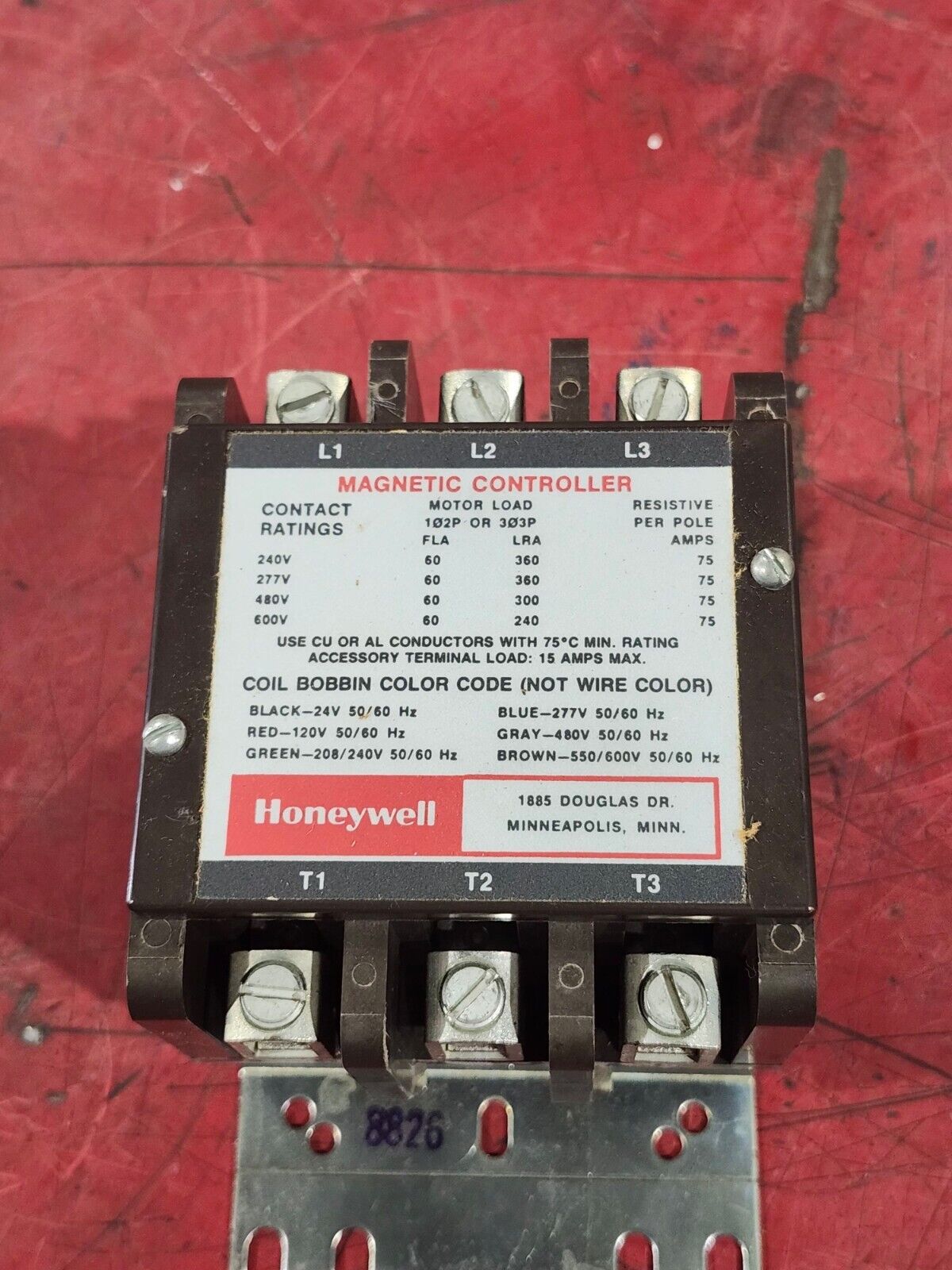 NEW IN BOX HONEYWELL CONTACTOR R4234B 1054