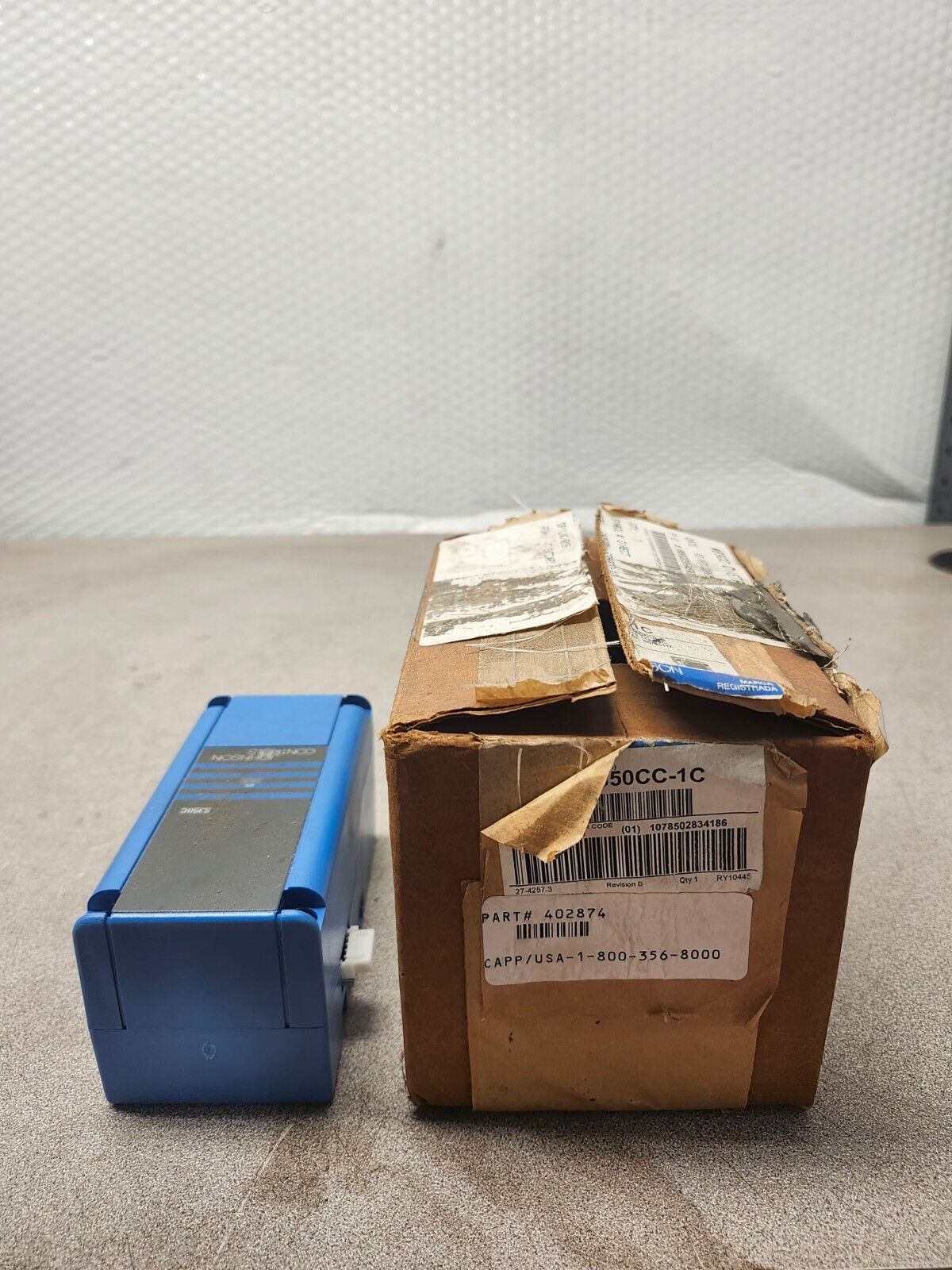 NEW IN BOX JOHNSON CONTROLS TEMPERATURE SLAVE STAGE MODULE S350CC-1C