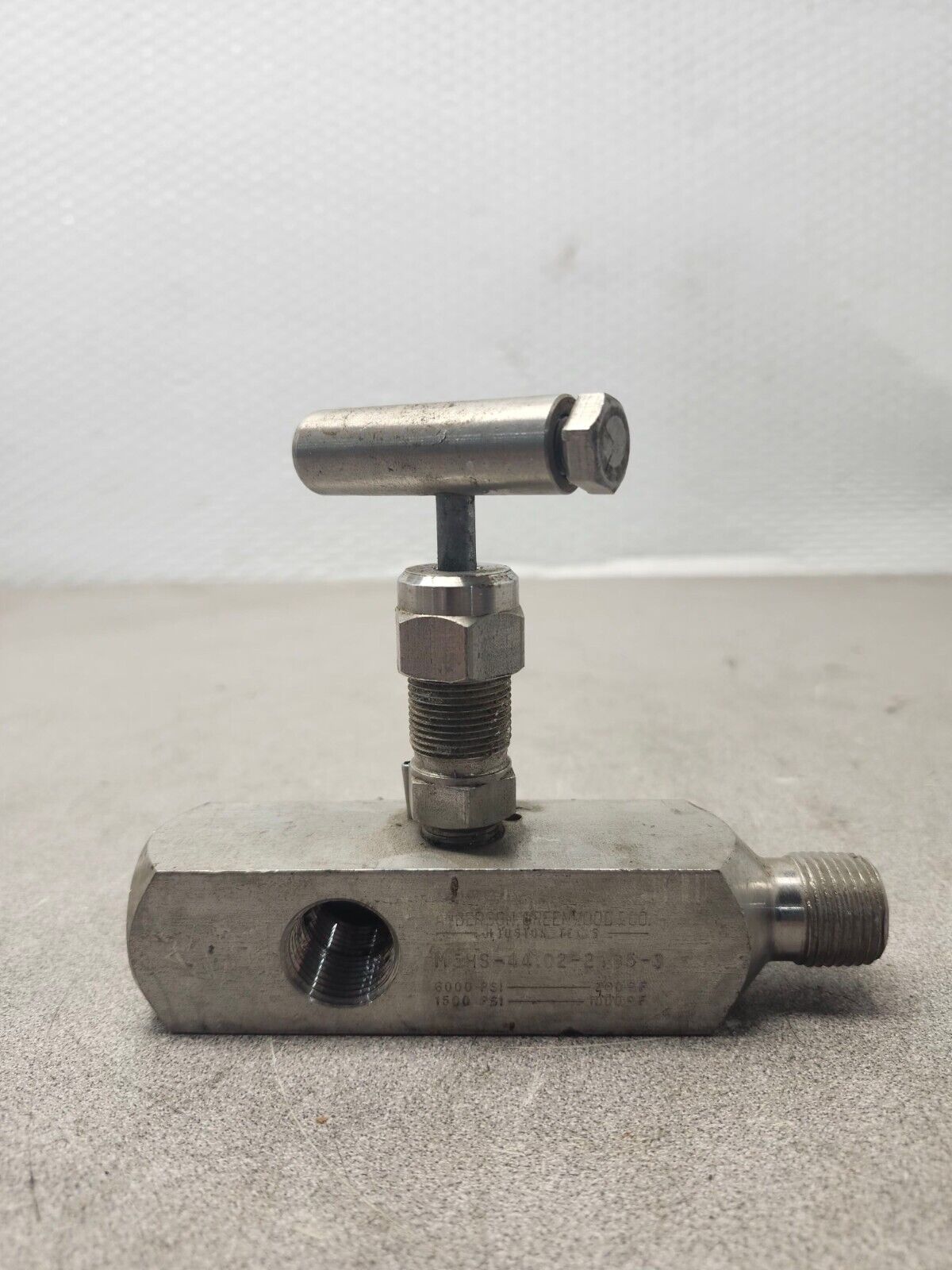 USED NO BOX ANDERSON GREENWOOD Multi-Port Gauge Valve M5HS-4402-2165-3