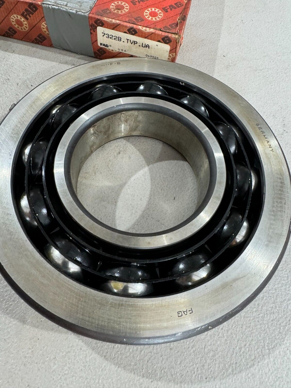 NEW FAG 7322BTVPUA ANGULAR CONTACT BALL BEARING 7322B.TVP.UA