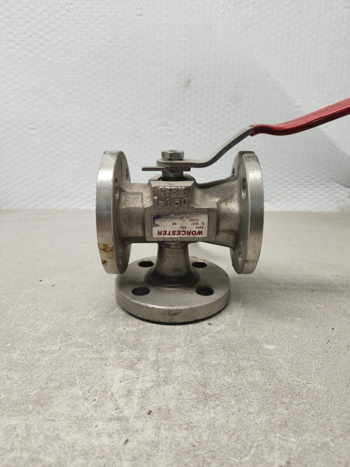 USED TEE BALL VALVE WORCESTER CLASS 150 CWP 275 10T5166RT150P7634R5