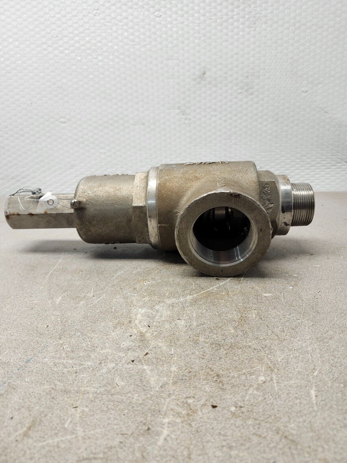 USED HYDROSEAL PRESSURE RELIEF VALVE  6BV30F4A3