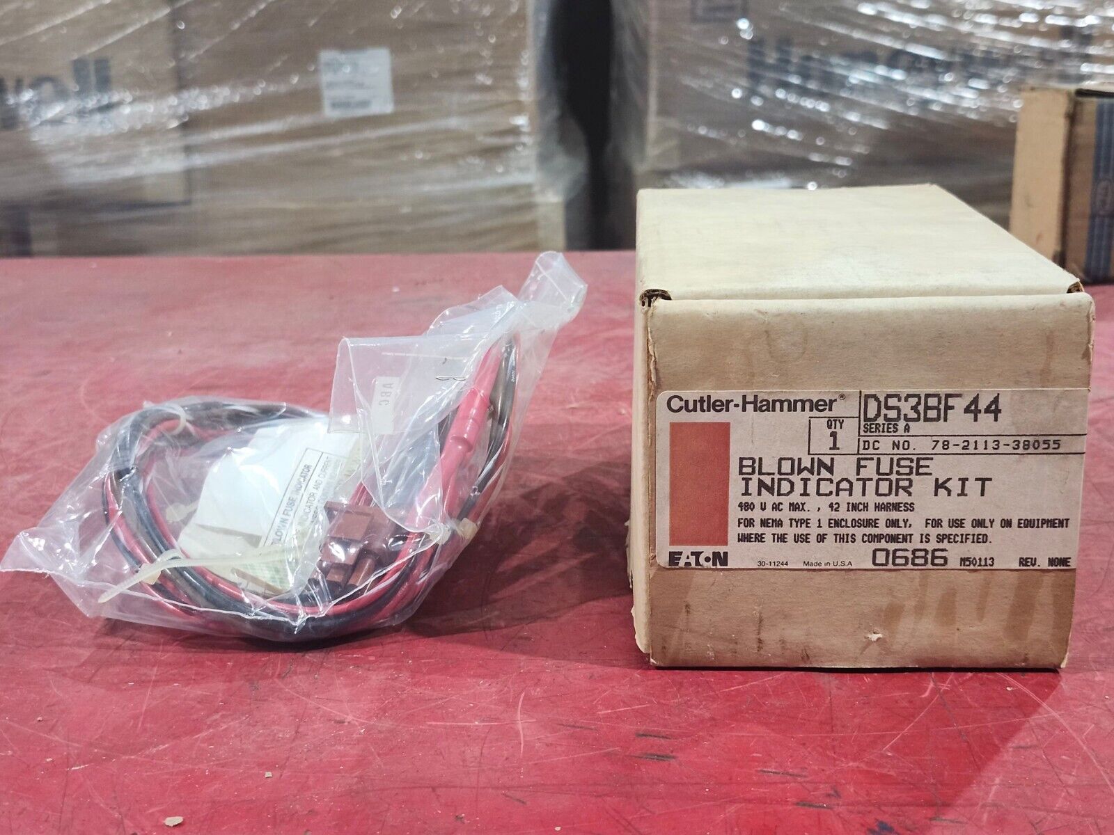 NEW IN BOX CUTLER HAMMER BLOWN FUSE INDICATOR KIT DS3BF44