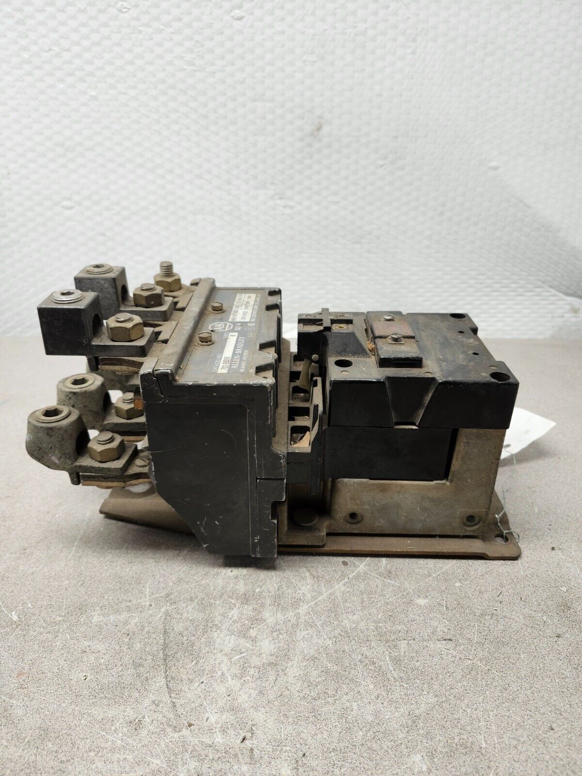 USED ALLEN BRADLY STARTER SER K, 3PH,200V,3P, SIZE 4, 702-E0D93