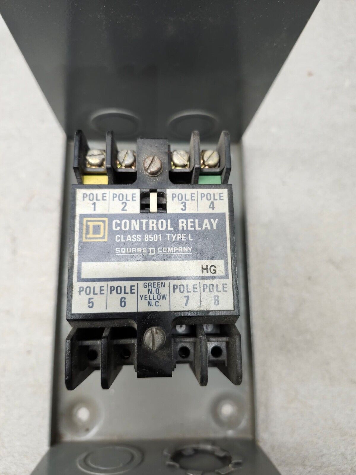 NEW Square D Class Enclosure Type UE.7 8501 WITH Control Relay SER 8501 L0-20