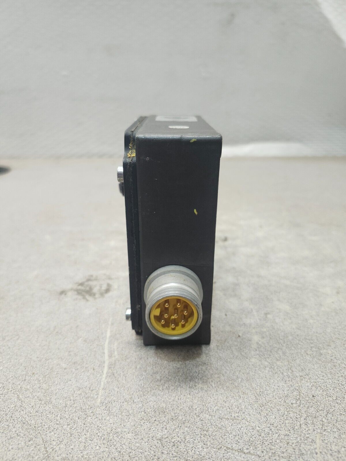 USED EUCHNER SAFETY SWITCH TZ SERIES TZ1RE024PGOR8C