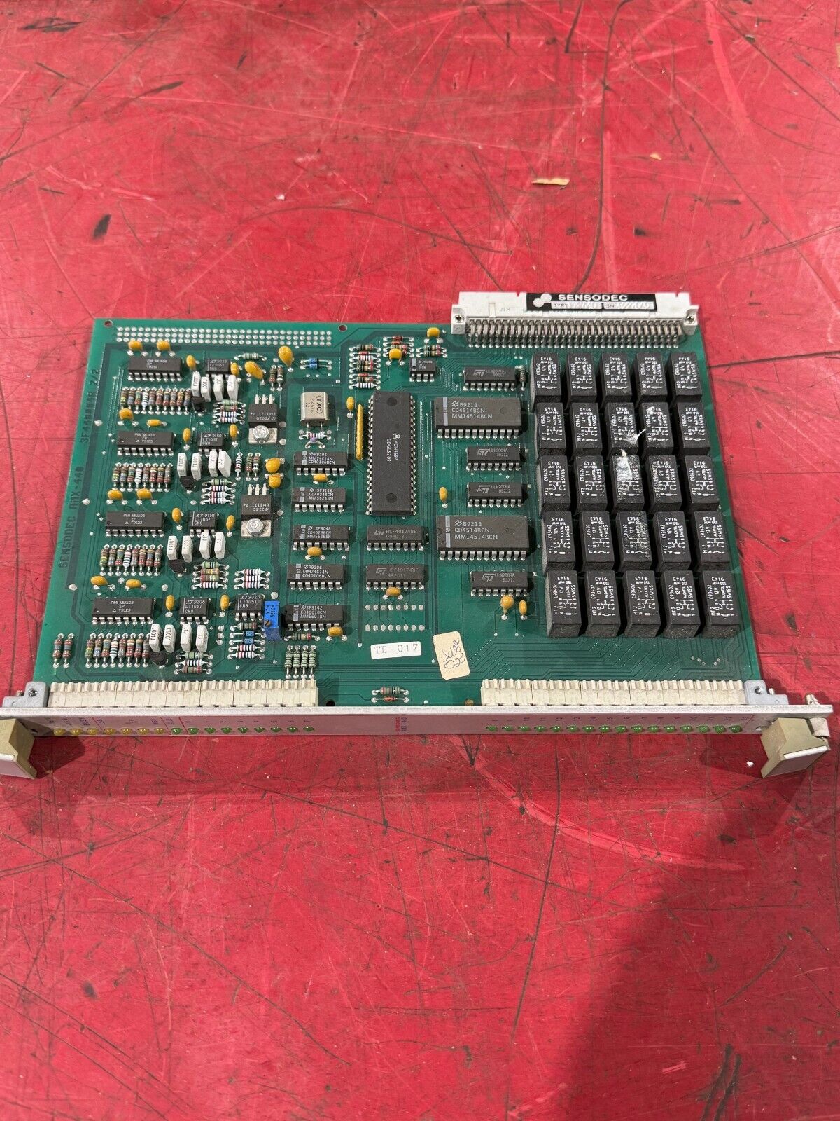 USED SENSODEC AMX-440 CHANNEL PLC 3F440004A 2/2