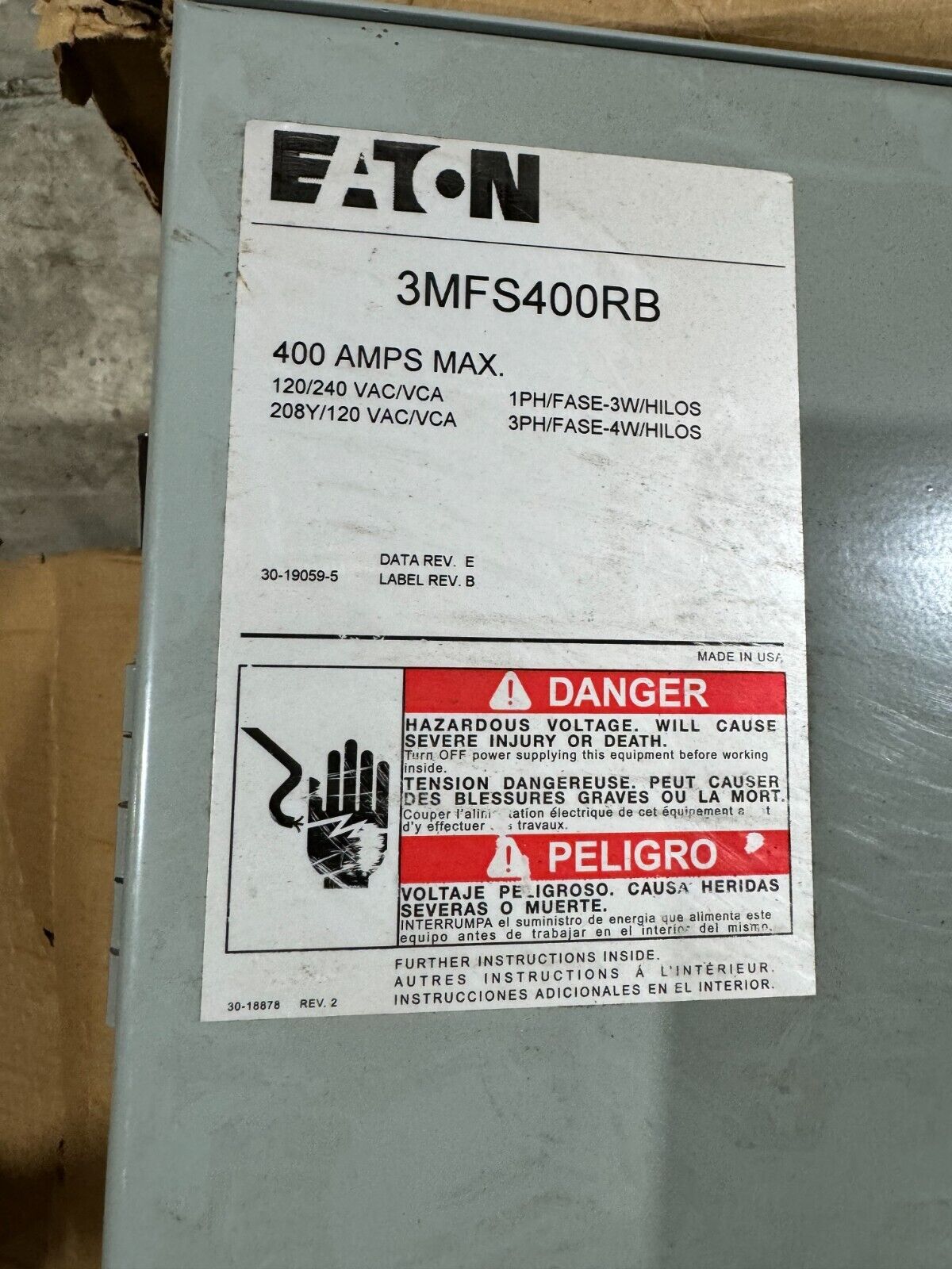 NEW EATON CUTLER-HAMMER 400AMP 3 PHASE MAIN FUSIBLE DISCONNECT SWITCH 3MFS400RB