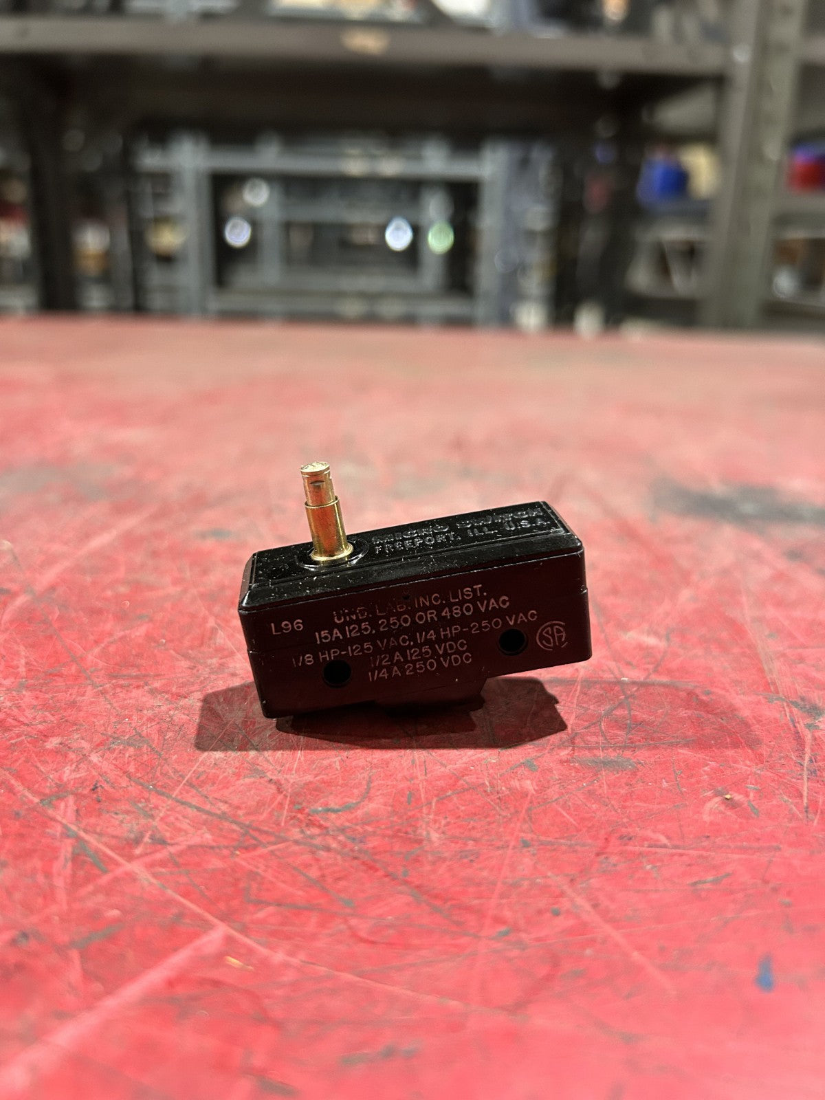 47559098