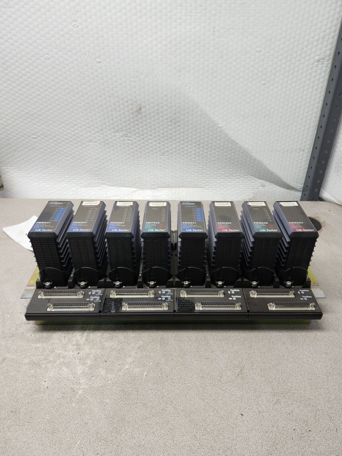 FOXBORO 8 POSITION MODULE BASE PLATES B0400FA W/ FBM241,FBM207,FBM243,FBM204