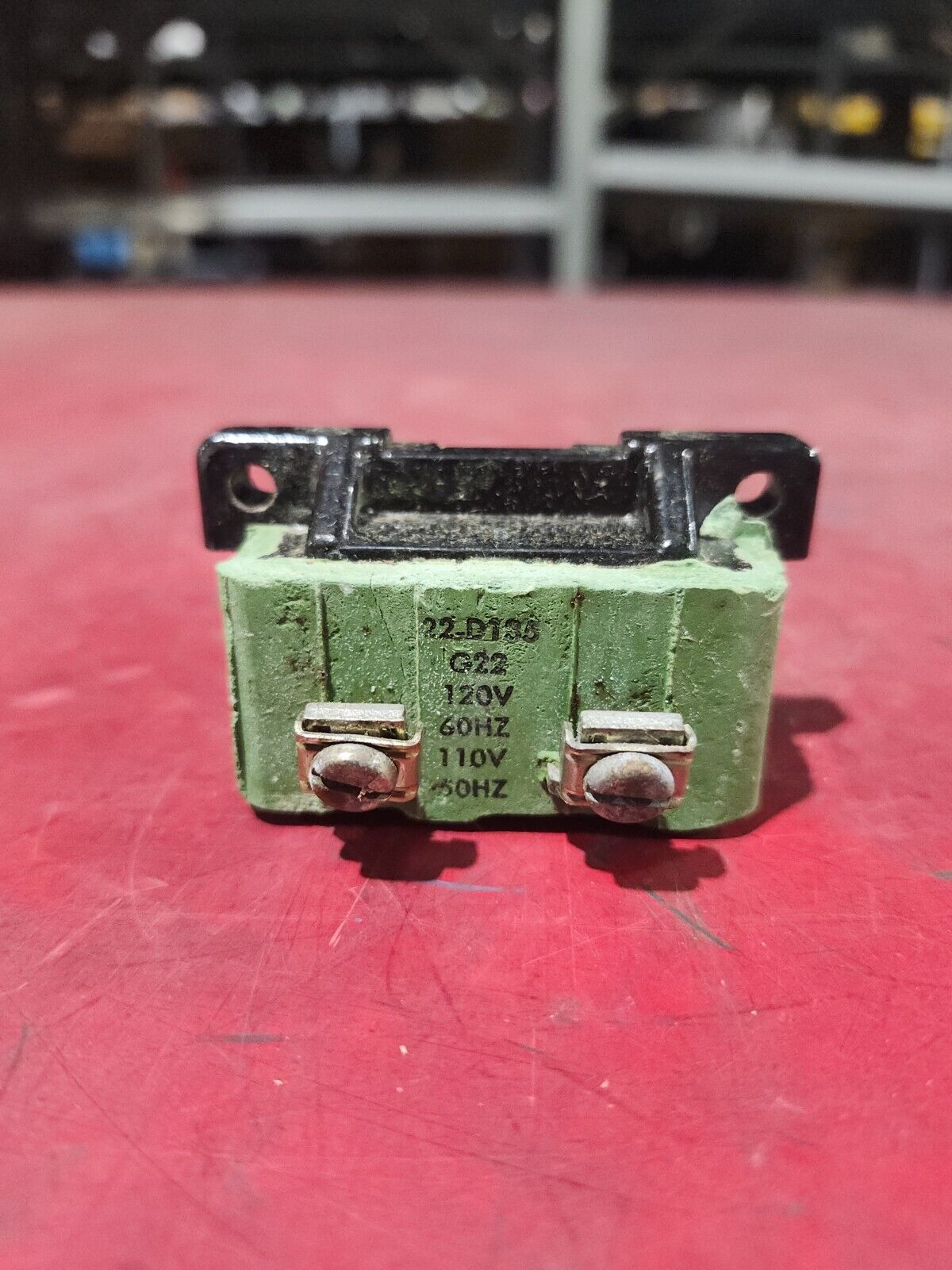 USED GE 110V/120V COIL 60HZ/50HZ  22D135G22