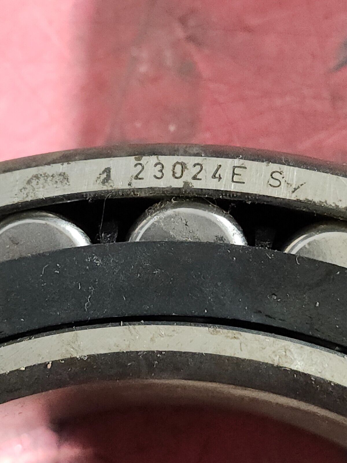 NEW NO BOX FAG Bearing 23024ES