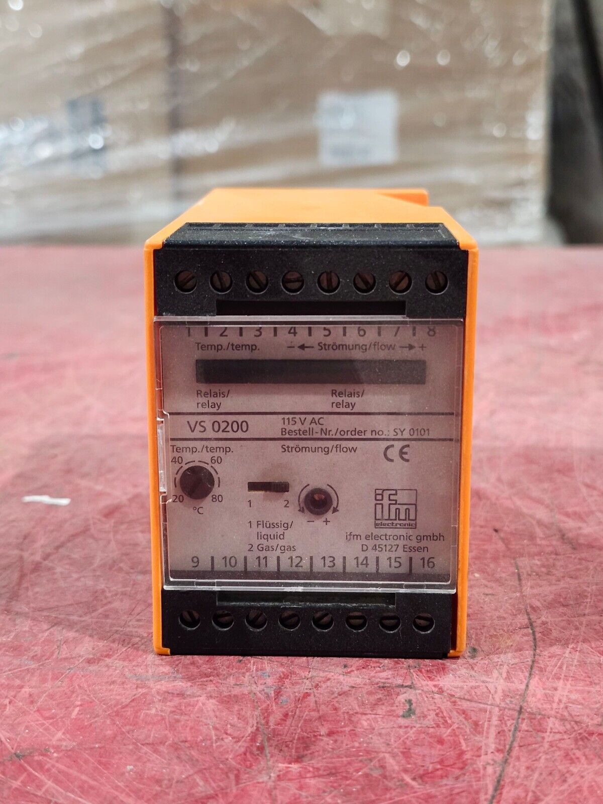 USED IFM FLOW CONTROLLER SWITCH VS 0200