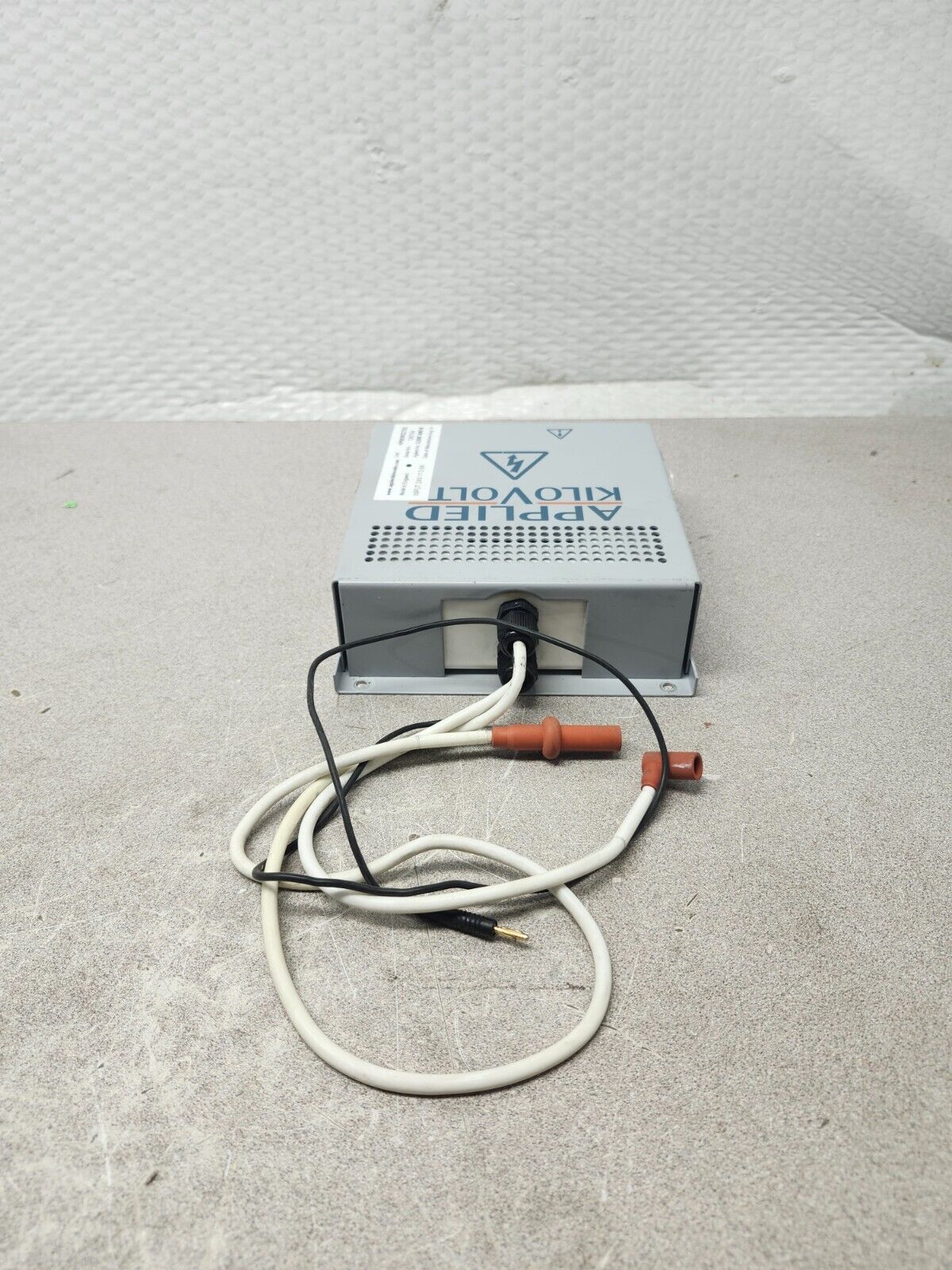 USED APPLIED KILOVOLT Hi Res Power Supply HP003RZZ702