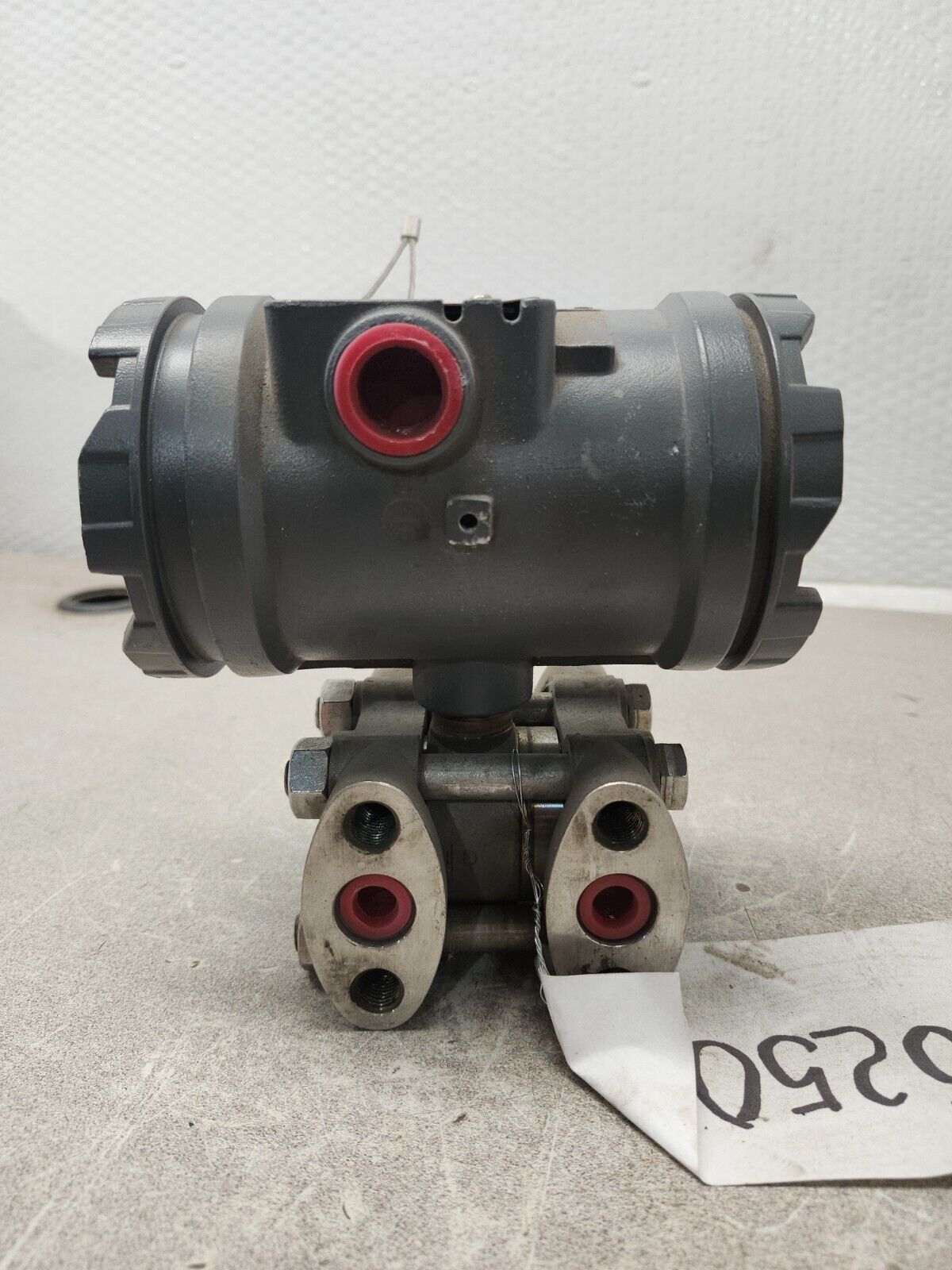 NEW NO BOX MOORE PRESSURE TRANSMITTER 4000PSI/27500KPA 340DDBHAEDNN113