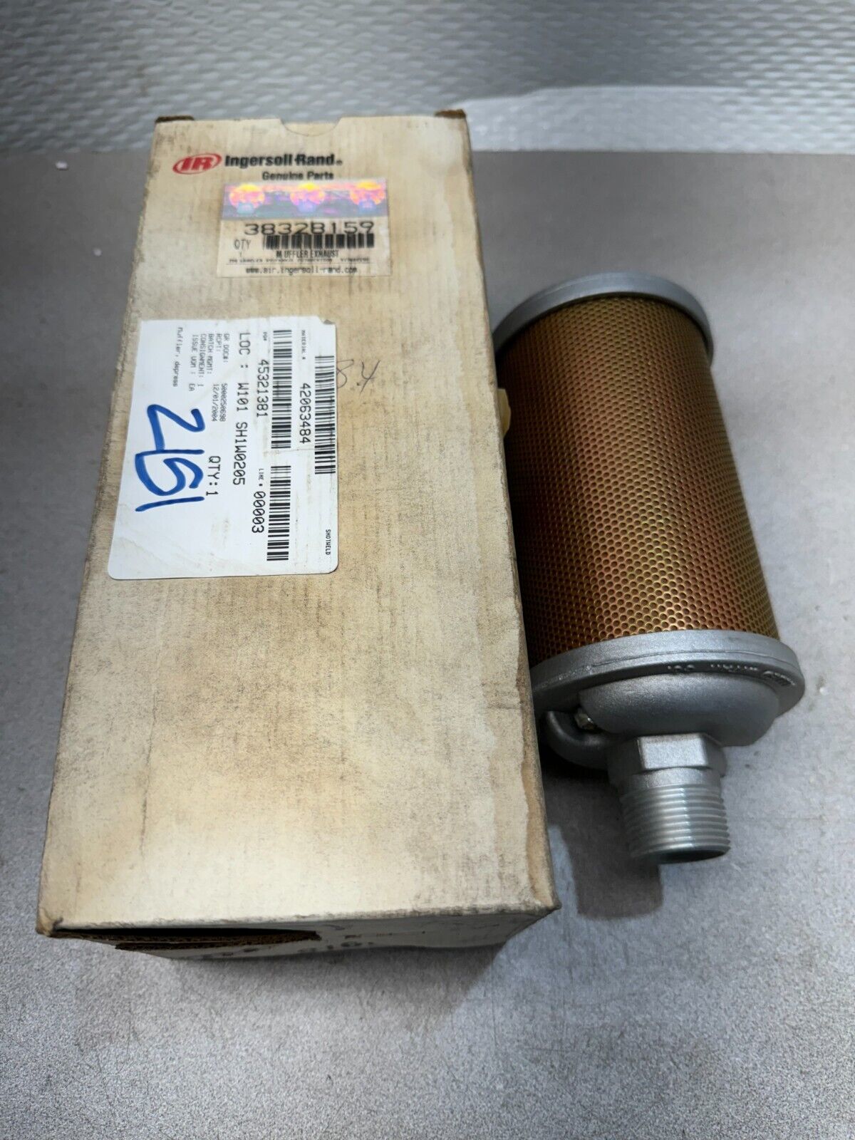 NEW IN BOX INGERSOLL RAND EXHAUST MUFFLER 38328159 MODEL 10
