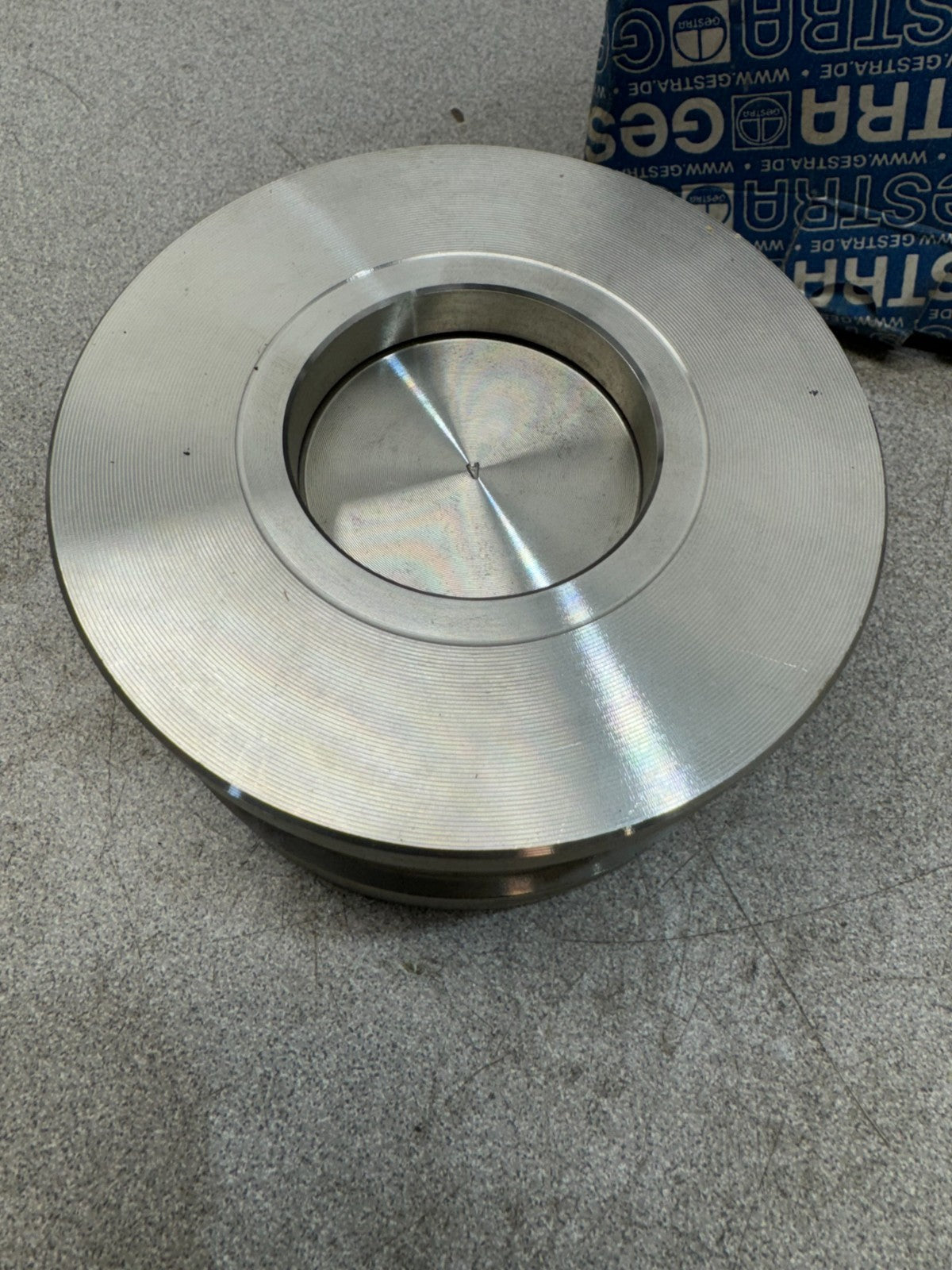 47725432